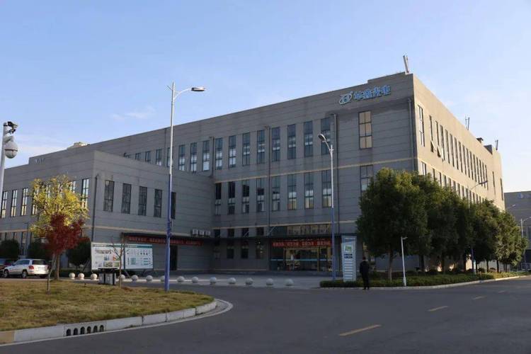 实力光学厂商华鑫光电携最新技术/产品参加智能汽车开发者峰会